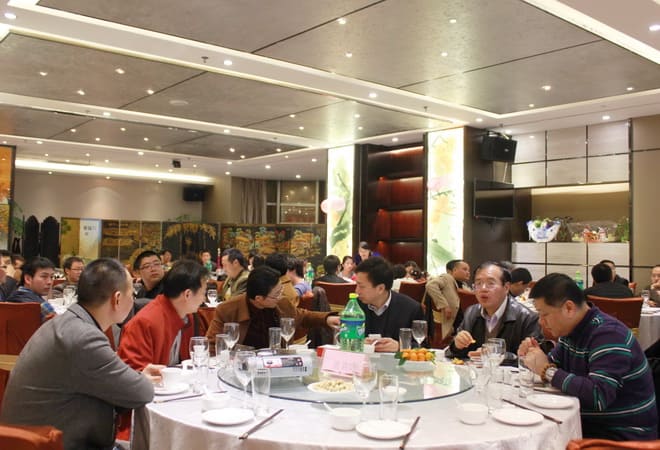  与会来宾，知明所举办2014年终总结会暨2015新年宴会